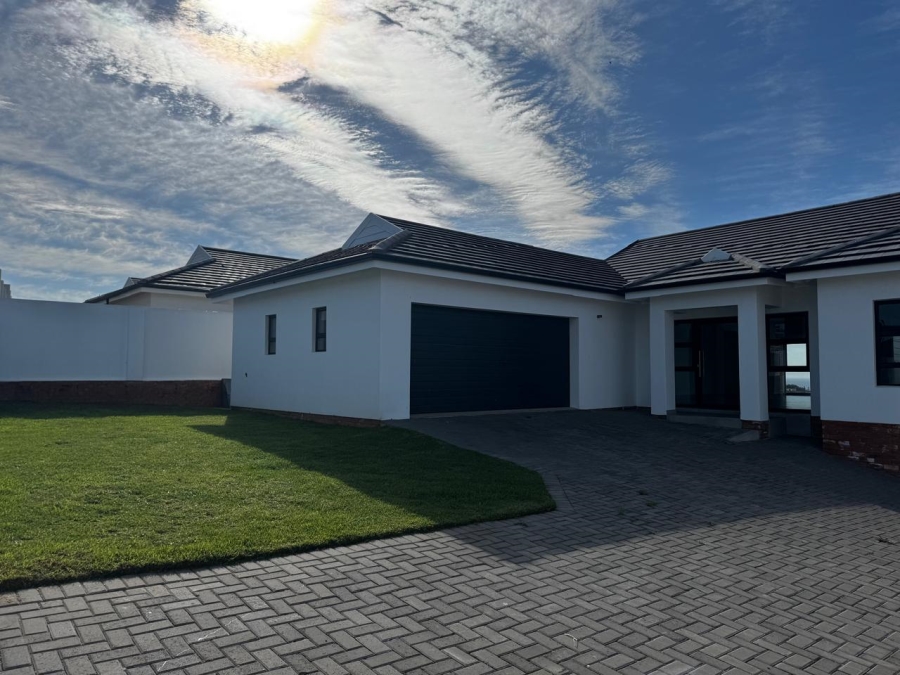 3 Bedroom Property for Sale in Jeffreys Bay Central Eastern Cape
